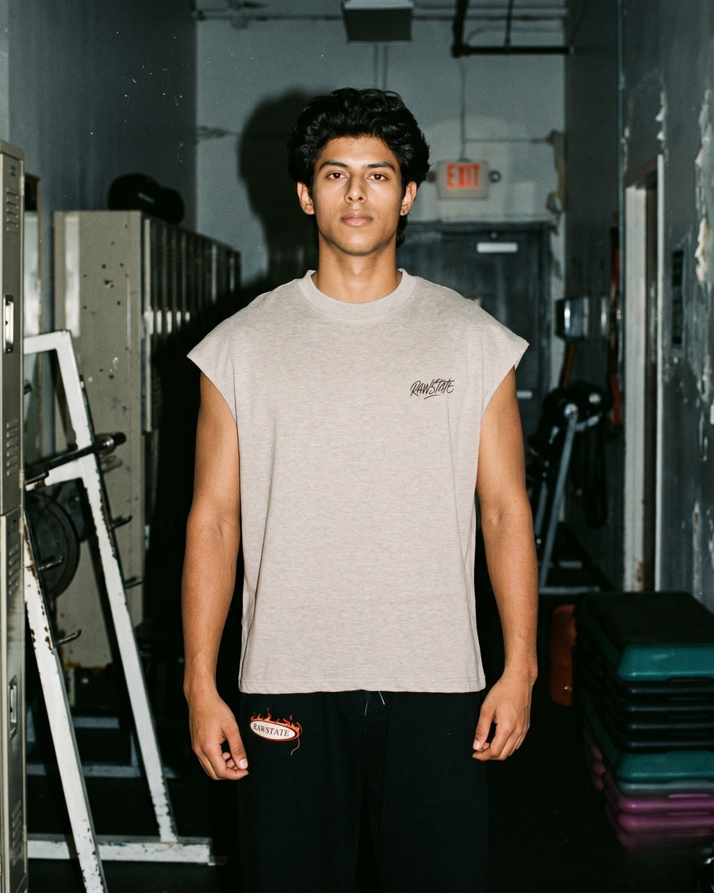 STONE GREY MUSCLE T